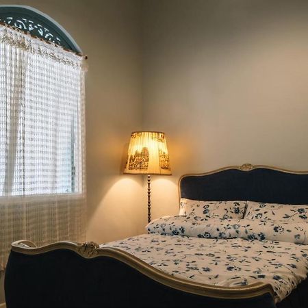 Lhong Yaowarat Hostel Банкок Екстериор снимка