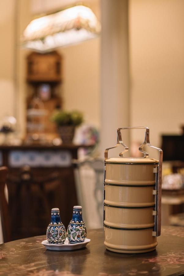 Lhong Yaowarat Hostel Банкок Екстериор снимка