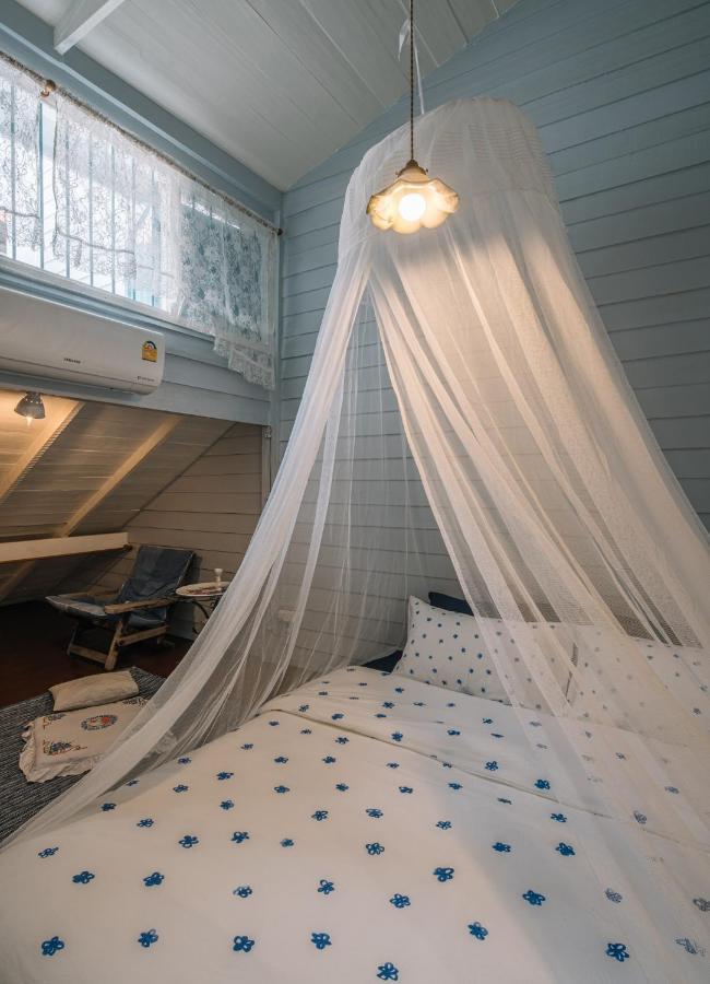 Lhong Yaowarat Hostel Банкок Екстериор снимка