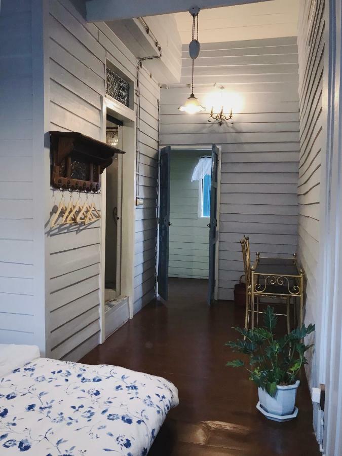 Lhong Yaowarat Hostel Банкок Екстериор снимка